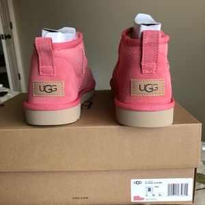Ugg classic pink ultra mini